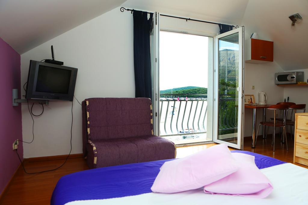 Apartments And Rooms Denoble コルチュラ エクステリア 写真